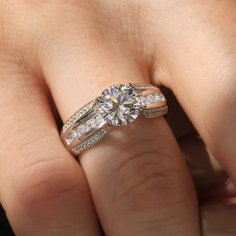 Zircon Inlaid Band Ring